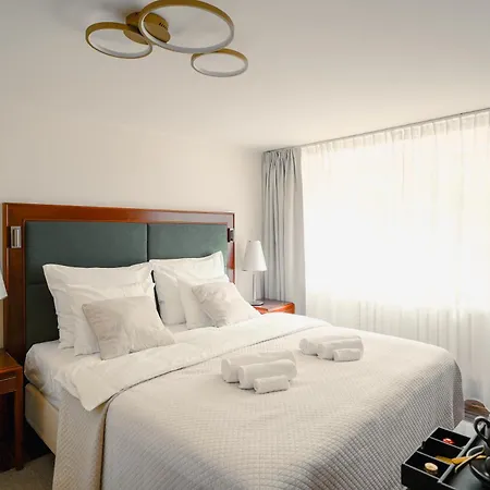 Riva Couette-café 3*