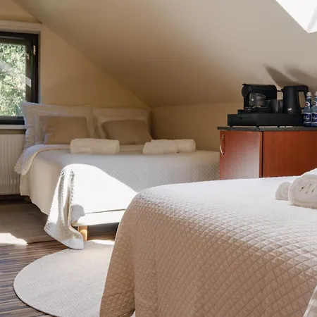 Couette-café Riva 3*