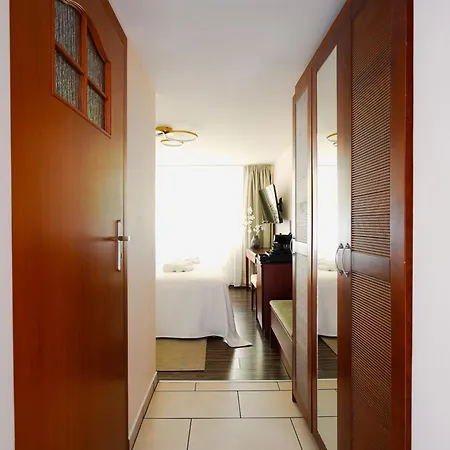 Riva Couette-café 3*