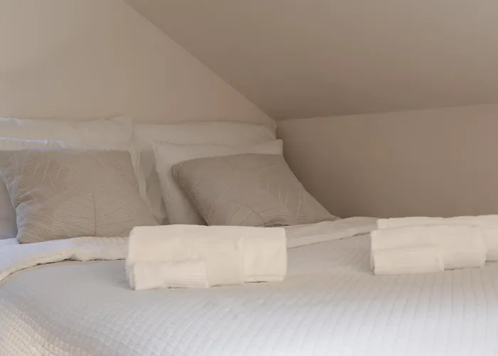 Riva לינה וארוחת בוקר 3*