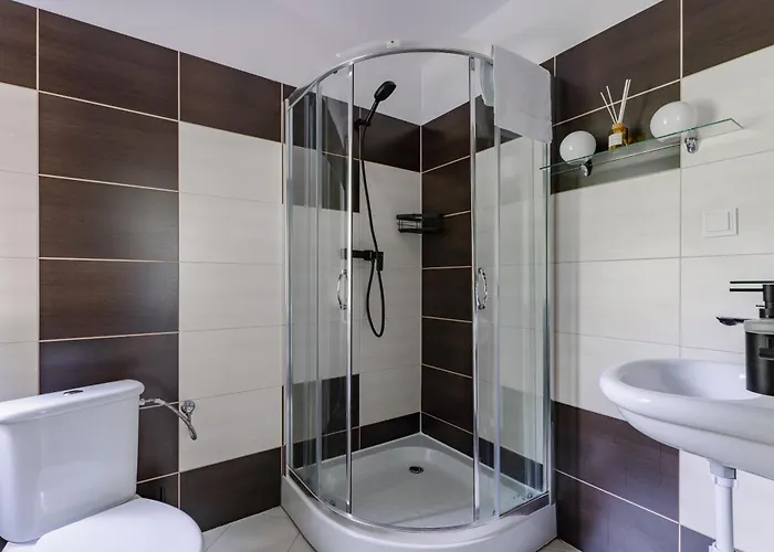 לינה וארוחת בוקר Riva ויסלאו