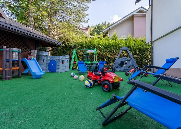 Riva לינה וארוחת בוקר 3*