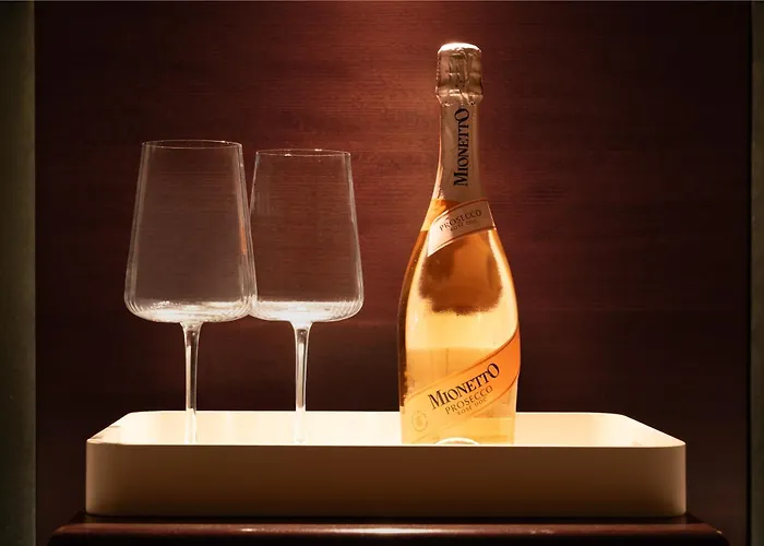 Riva לינה וארוחת בוקר