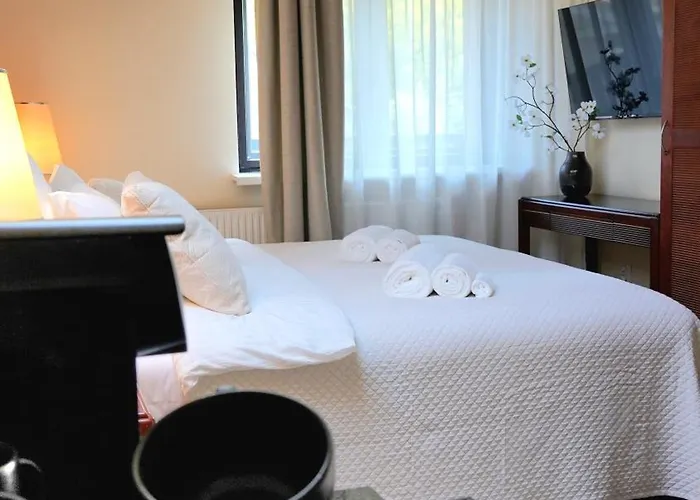 Riva לינה וארוחת בוקר 3*